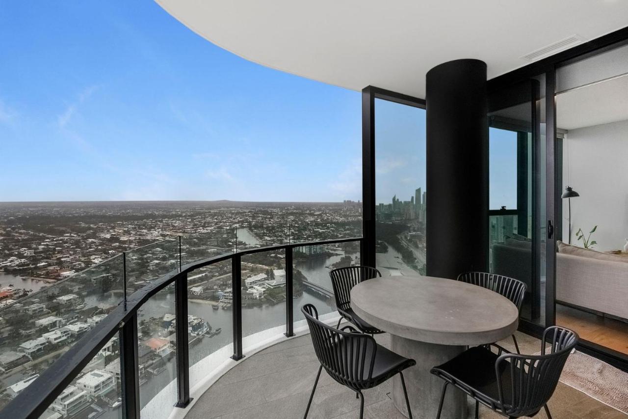 Broadbeach Island 2 Bedroom Casino - Coasthm *