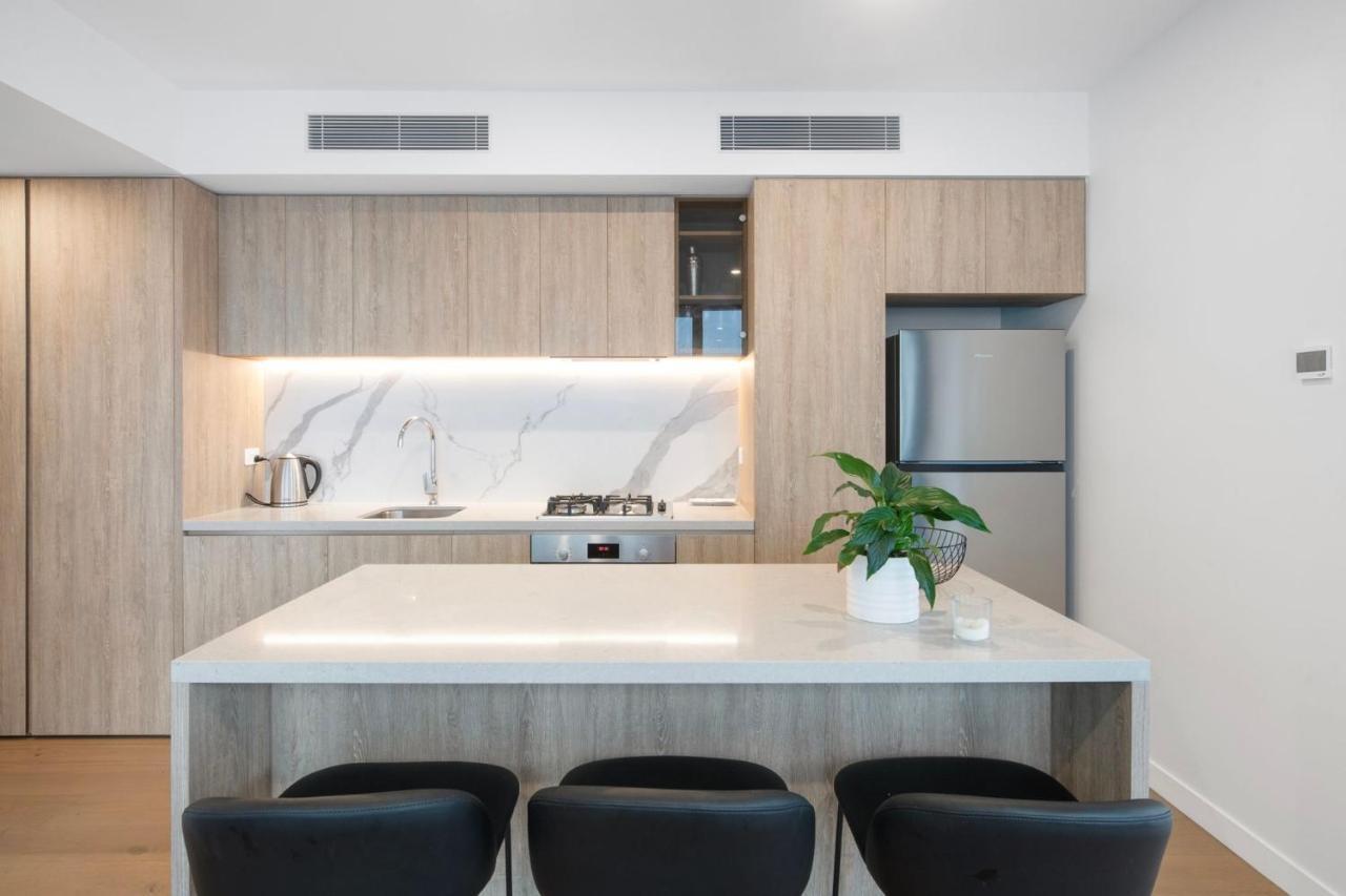 Broadbeach Island 2 Bedroom Casino - Coasthm *